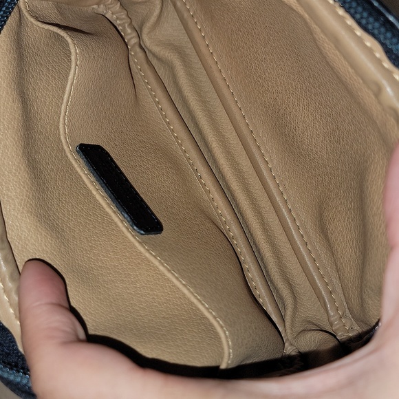 Authentic Dior pouch - Picture 8 of 9